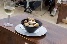 Le Bulot de la Baie de Granville - am besten am Strand mit einem gekühlten Weisswein geniessen.